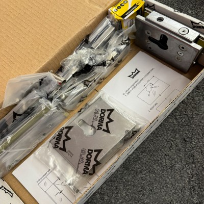 Dorma - Set for glass door floor return mechanism with top and bottom notch hinges
